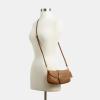 imageCoach Soho Shoulder Bag 25 B4Honey Brown